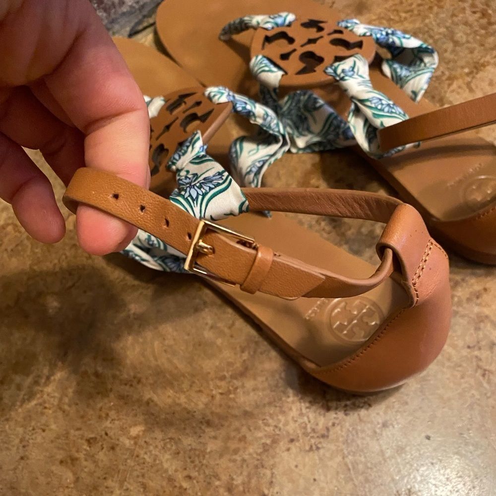 Tory burch leather logo blue Meridian floral fabric miller scarf ankle sandals - Picture 7 of 11